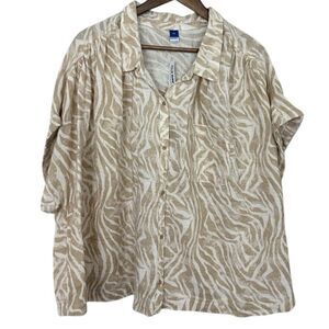 NWT Old Navy Blouse Women 3X Animal Print Collared Button Up Shirt Neutral Beige